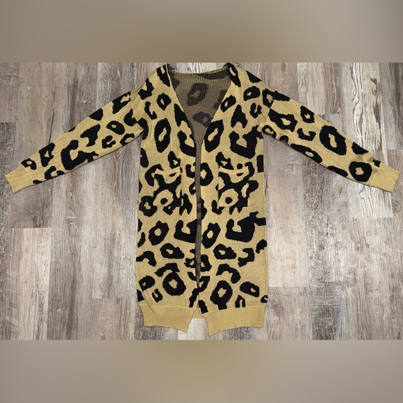 Sweaters - Women's Long Leopard Cardigan Size Medium